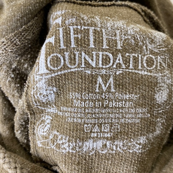 Fifth Foundation Surf Club - Picture 2 of 3